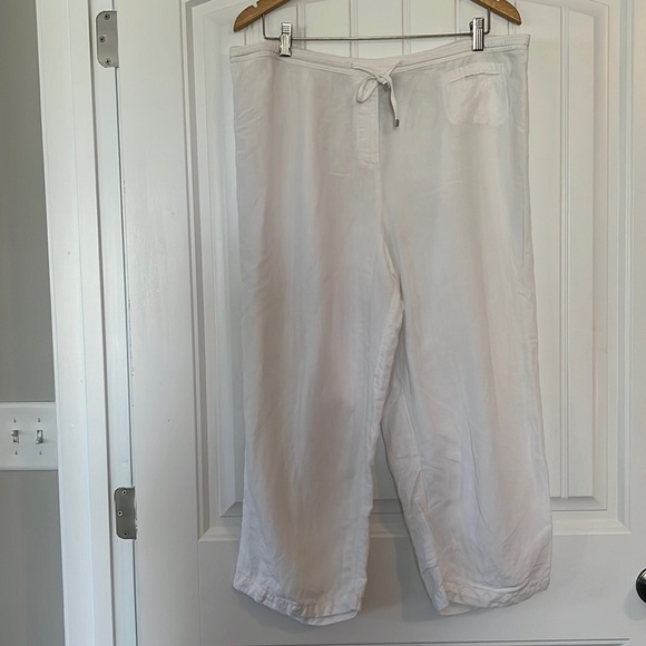 Lane Bryant Pull On Linen Blend crop Pants Size 14-16 - Picture 1 of 4